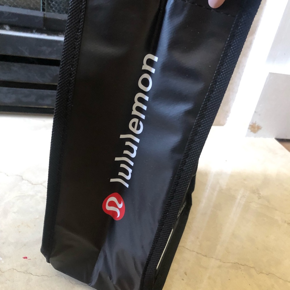 Small Lululemon Tote Bags - Picture 9 of 14
